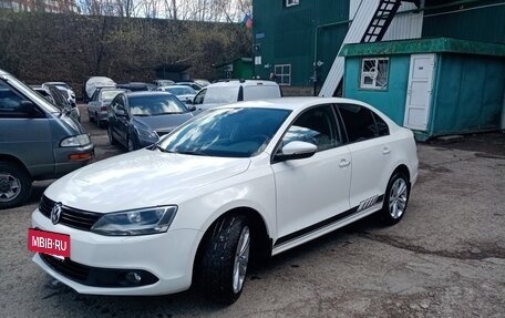 Volkswagen Jetta VI, 2012 год, 1 000 000 рублей, 7 фотография