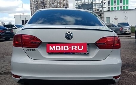 Volkswagen Jetta VI, 2012 год, 1 000 000 рублей, 12 фотография