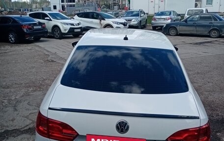 Volkswagen Jetta VI, 2012 год, 1 000 000 рублей, 14 фотография