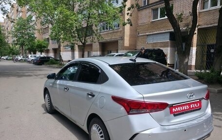 Hyundai Solaris II рестайлинг, 2021 год, 915 000 рублей, 6 фотография