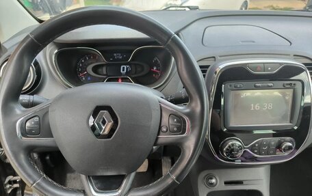 Renault Kaptur I рестайлинг, 2017 год, 1 400 000 рублей, 6 фотография