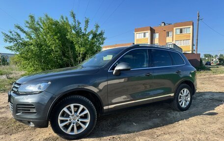 Volkswagen Touareg III, 2013 год, 1 790 000 рублей, 2 фотография