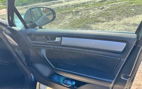 Volkswagen Touareg III, 2013 год, 1 790 000 рублей, 10 фотография
