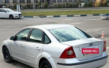 Ford Focus II рестайлинг, 2006 год, 320 000 рублей, 3 фотография