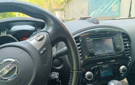 Nissan Juke II, 2011 год, 900 000 рублей, 6 фотография