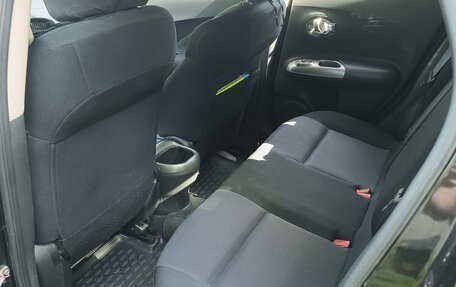 Nissan Juke II, 2011 год, 900 000 рублей, 9 фотография