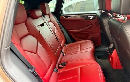 Porsche Macan I рестайлинг, 2014 год, 2 600 000 рублей, 23 фотография