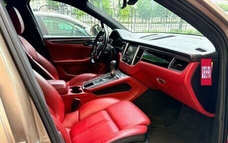 Porsche Macan I рестайлинг, 2014 год, 2 600 000 рублей, 22 фотография