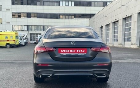 Mercedes-Benz E-Класс, 2022 год, 5 550 000 рублей, 9 фотография