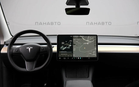 Tesla Model Y I, 2021 год, 3 997 000 рублей, 13 фотография