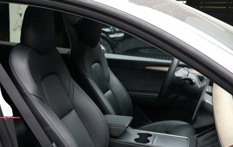 Tesla Model Y I, 2021 год, 3 997 000 рублей, 12 фотография