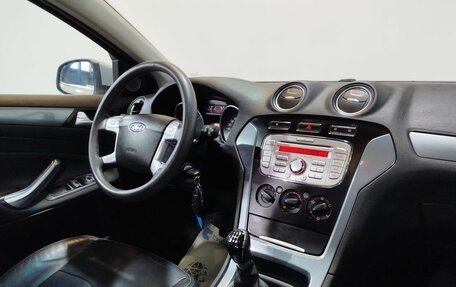 Ford Mondeo IV, 2011 год, 895 000 рублей, 10 фотография