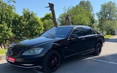 Mercedes-Benz S-Класс, 2011 год, 2 800 000 рублей, 1 фотография