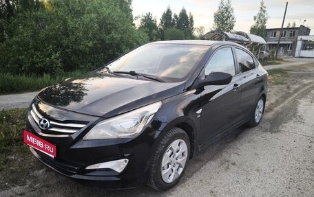 Hyundai Solaris II рестайлинг, 2016 год, 890 000 рублей, 1 фотография