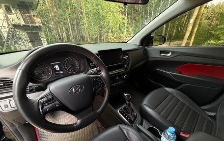 Hyundai Solaris II рестайлинг, 2021 год, 1 790 000 рублей, 17 фотография