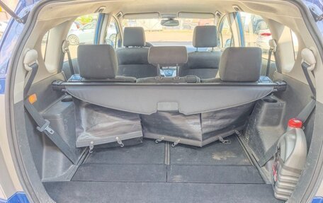 Toyota Corolla Verso I, 2006 год, 670 000 рублей, 11 фотография