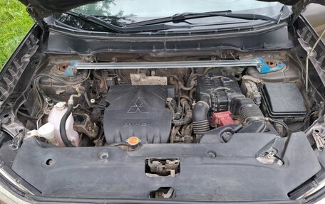 Mitsubishi ASX I рестайлинг, 2010 год, 600 000 рублей, 6 фотография