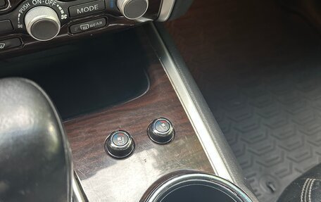 Nissan Pathfinder, 2014 год, 1 930 000 рублей, 4 фотография