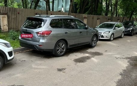 Nissan Pathfinder, 2014 год, 1 930 000 рублей, 6 фотография