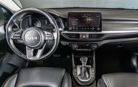 KIA K3, 2022 год, 1 990 000 рублей, 10 фотография