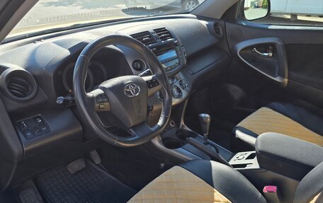 Toyota RAV4, 2010 год, 1 199 999 рублей, 9 фотография