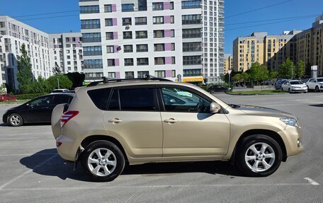 Toyota RAV4, 2010 год, 1 199 999 рублей, 7 фотография