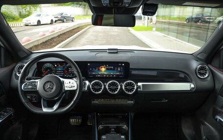 Mercedes-Benz GLB AMG, 2021 год, 4 935 000 рублей, 12 фотография