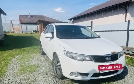 KIA Cerato III, 2012 год, 650 000 рублей, 3 фотография