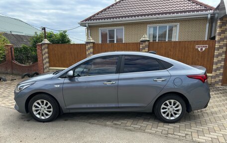 Hyundai Solaris II рестайлинг, 2017 год, 1 420 000 рублей, 2 фотография