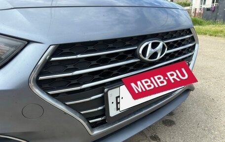 Hyundai Solaris II рестайлинг, 2017 год, 1 420 000 рублей, 22 фотография