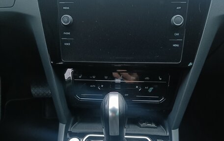 Volkswagen Passat B8 рестайлинг, 2020 год, 2 850 000 рублей, 11 фотография