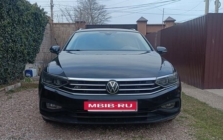 Volkswagen Passat B8 рестайлинг, 2020 год, 2 850 000 рублей, 6 фотография
