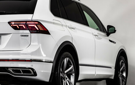 Volkswagen Tiguan II, 2021 год, 3 199 000 рублей, 7 фотография