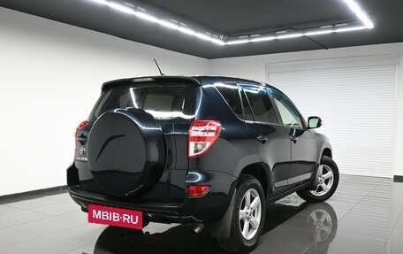 Toyota RAV4, 2011 год, 1 395 000 рублей, 2 фотография