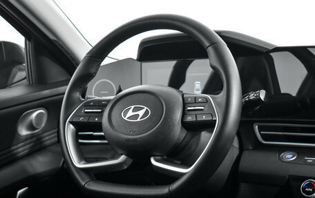 Hyundai Elantra, 2024 год, 2 148 960 рублей, 16 фотография