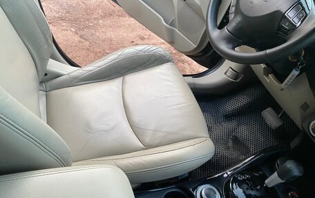 Mitsubishi Outlander III рестайлинг 3, 2007 год, 1 050 000 рублей, 14 фотография