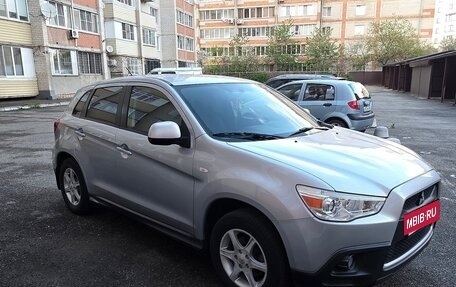 Mitsubishi ASX I рестайлинг, 2010 год, 990 000 рублей, 2 фотография