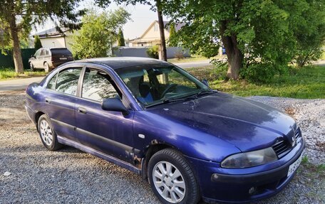 Mitsubishi Carisma I, 2003 год, 260 000 рублей, 2 фотография