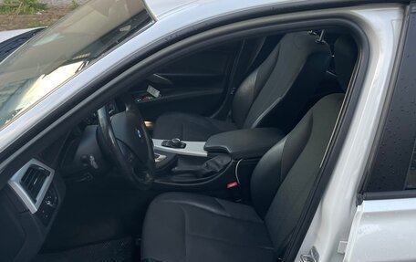 BMW 3 серия, 2017 год, 2 200 000 рублей, 9 фотография
