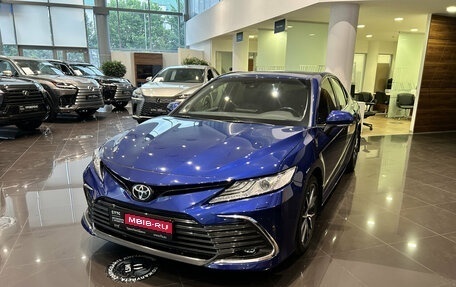 Toyota Camry, 2021 год, 3 371 000 рублей, 1 фотография