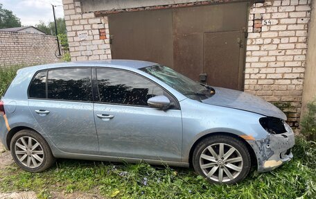 Volkswagen Golf VI, 2008 год, 380 000 рублей, 1 фотография
