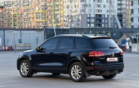 Volkswagen Touareg III, 2015 год, 1 950 000 рублей, 4 фотография
