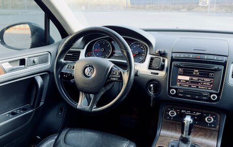 Volkswagen Touareg III, 2015 год, 1 950 000 рублей, 5 фотография