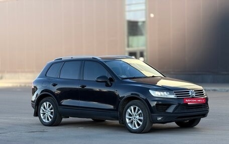 Volkswagen Touareg III, 2015 год, 1 950 000 рублей, 2 фотография