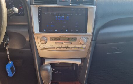 Toyota Camry, 2009 год, 950 000 рублей, 10 фотография