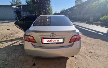 Toyota Camry, 2009 год, 950 000 рублей, 3 фотография