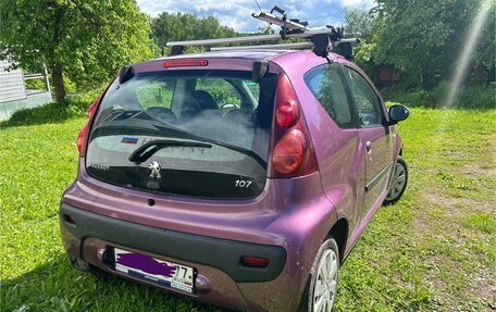 Peugeot 107 I рестайлинг, 2013 год, 380 000 рублей, 4 фотография