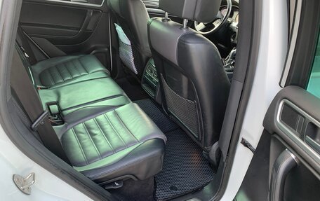 Volkswagen Touareg III, 2016 год, 2 900 000 рублей, 3 фотография