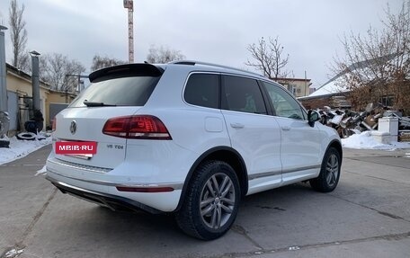 Volkswagen Touareg III, 2016 год, 2 900 000 рублей, 8 фотография