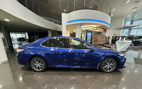 Toyota Camry, 2021 год, 3 371 000 рублей, 5 фотография